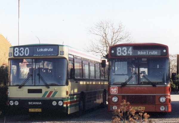 Combus nr. 8150 og 1985